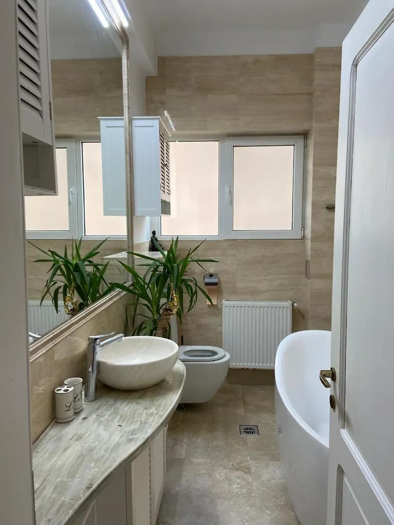 Happystay Romana Bükreş